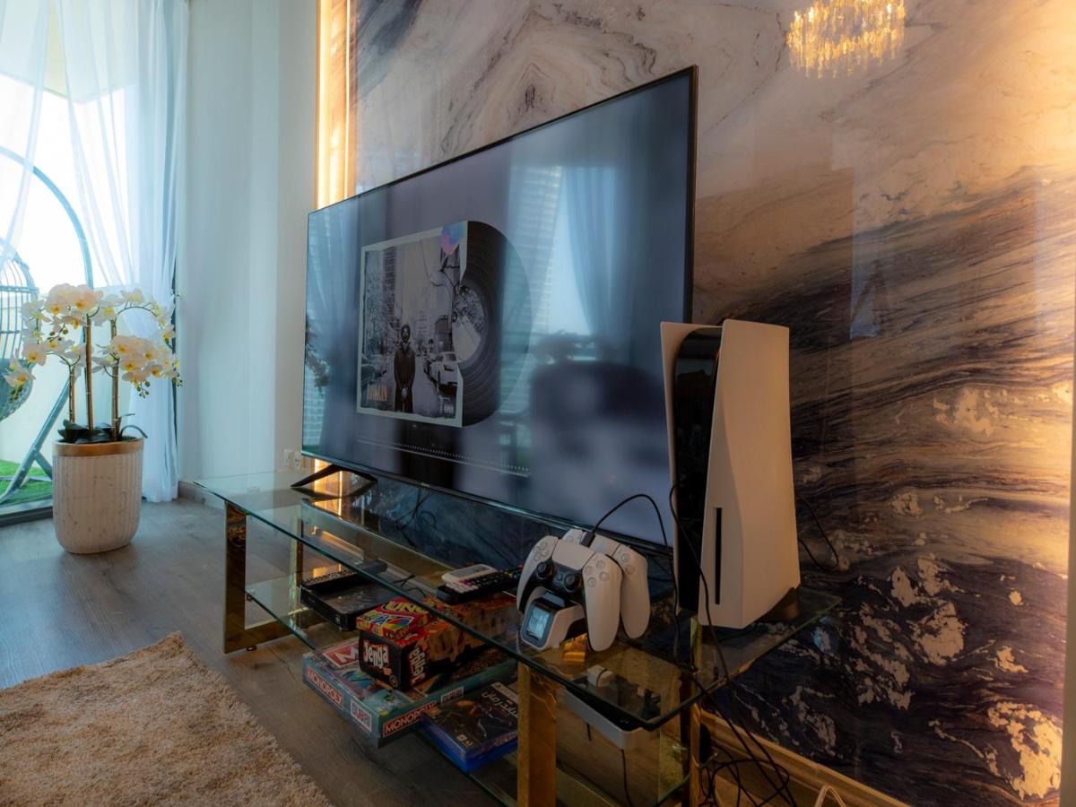 First Class 3Br With Full Dubai Skyline & Sea View Apartment Екстериор снимка